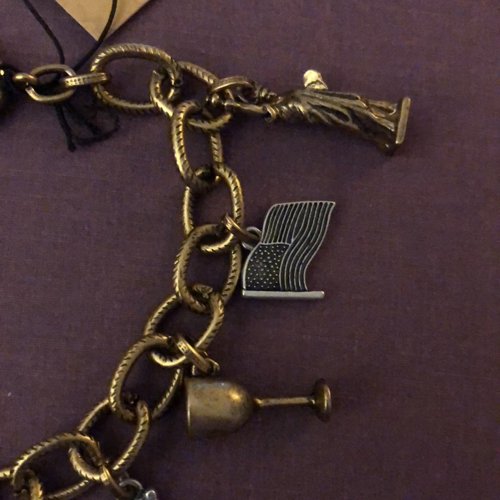 Patricia Nash World Traveler USA Charm Bracelet RGLDSOX NWT - Picture 10 of 12